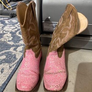 Roper Tan Leather Cowboy Boots